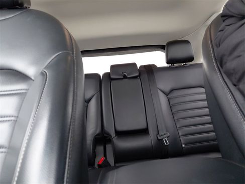 Used 2024 Ford Edge SEL image 38