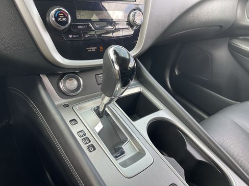 Used 2019 Nissan Murano SL w/ SL Technology Package FWD image 23