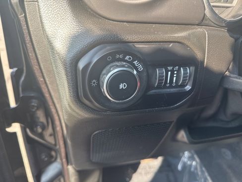 Certified 2021 Jeep Wrangler Unlimited Sport image 5