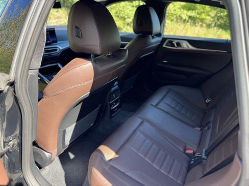 Used 2024 BMW M440i xDrive Gran Coupe w/ Premium Package image 10