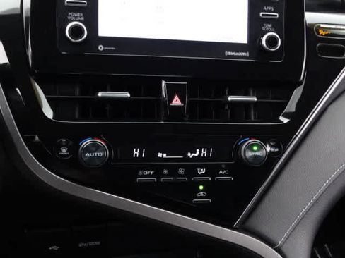 Certified 2023 Toyota Camry SE image 29