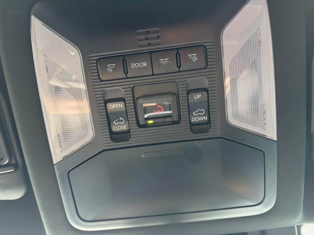 Used 2024 Toyota RAV4 XSE w/ Weather Package AWD/4WD image 18