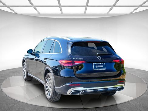 Certified 2026 Mercedes-Benz GLC 300 4MATIC image 2