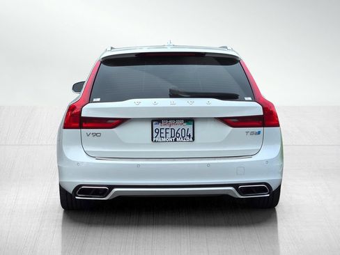 Used 2019 Volvo V90 T5 R-Design w/ Advanced Package FWD image 5