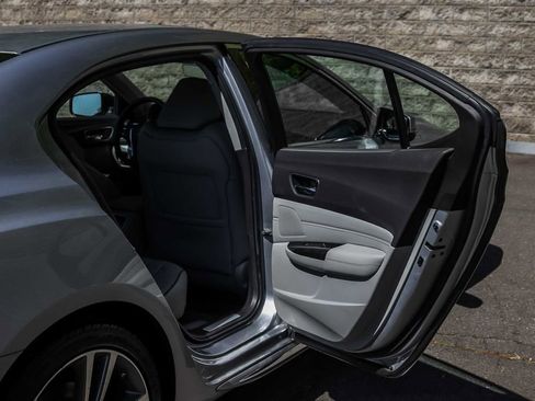 Used 2019 Acura TLX V6 SH-AWD w/ Technology Pkg image 18