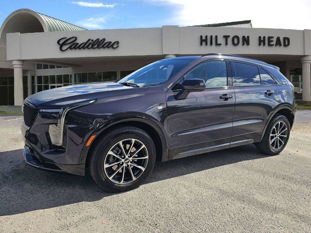 Certified 2024 Cadillac XT4 Sport w/ Cold Weather Package AWD/4WD image 2
