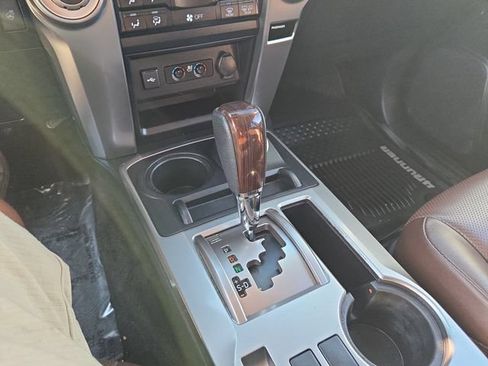 Used 2024 Toyota 4Runner Limited AWD/4WD image 20