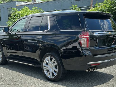 Used 2023 Chevrolet Tahoe High Country AWD/4WD image 3