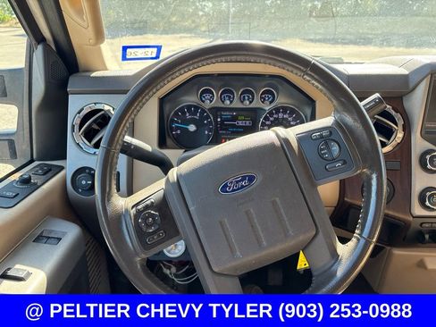 Used 2013 Ford F250 Lariat w/ Chrome Pkg RWD image 14