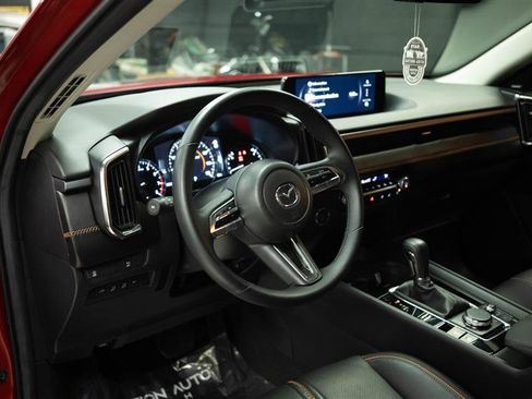 Used 2025 MAZDA CX-50 AWD 2.5 S w/ Premium Plus Pkg image 10