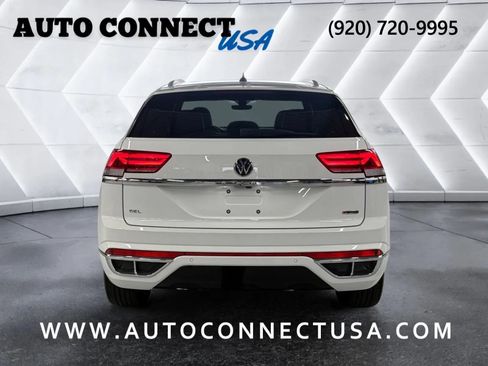 Used 2022 Volkswagen Atlas Cross Sport SEL R-Line AWD/4WD image 5