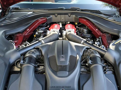 Used 2025 Ferrari Roma Spider RWD image 22