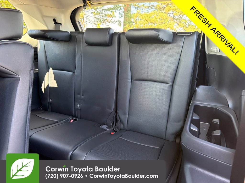 New 2026 Toyota Grand Highlander XLE FWD image 23
