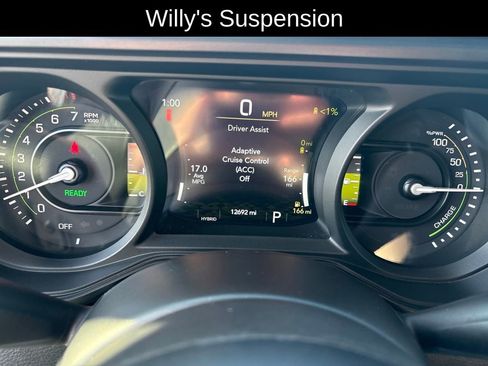 Certified 2025 Jeep Wrangler Willys 4xe image 25