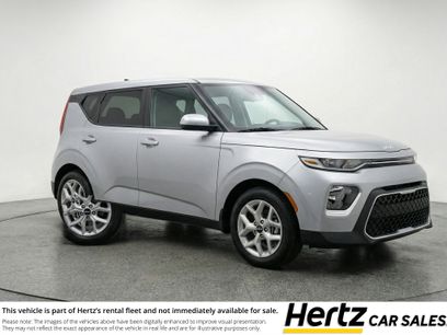 Used 2025 Kia Soul LX w/ LX Technology Package
