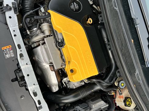 Used 2018 Chevrolet Cruze LS image 58