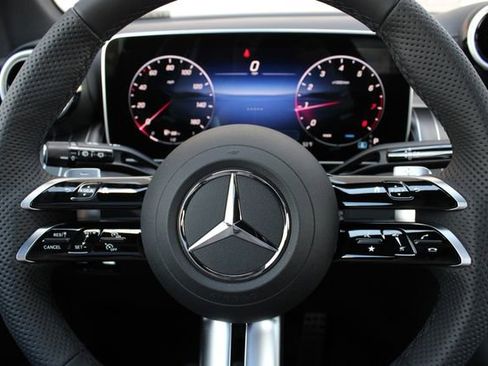 New 2026 Mercedes-Benz GLC 300 4MATIC image 14