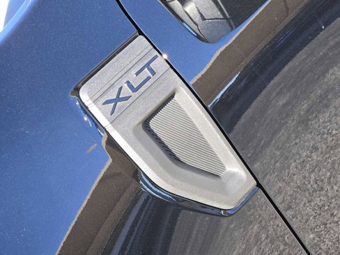 Used 2024 Ford Maverick XLT w/ XLT Luxury Package image 10