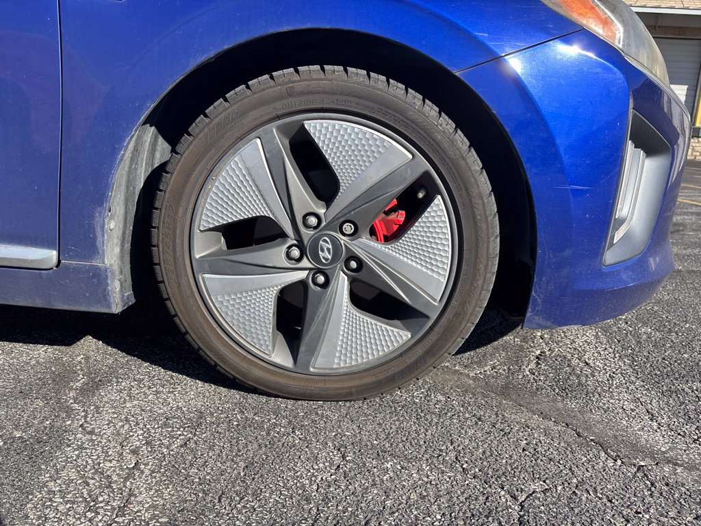 Used 2020 Hyundai Ioniq SEL FWD image 10