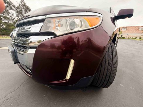 Used 2011 Ford Edge Limited w/ 301A Rapid Spec Order Code image 9