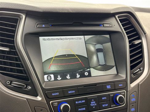 Used 2017 Hyundai Santa Fe SE Ultimate image 26