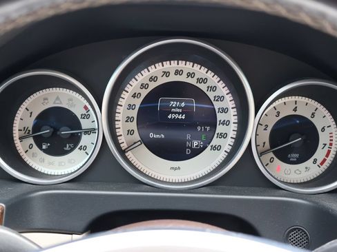 Used 2016 Mercedes-Benz E 350 4MATIC Sedan image 8