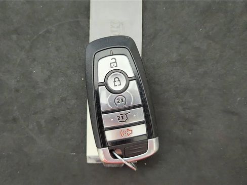 Used 2023 Ford Escape Active AWD/4WD image 21
