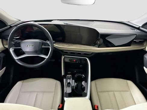 Used 2025 Audi Q5 Premium Plus w/ Premium Plus AWD/4WD image 13