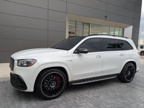Used 2025 Mercedes-Benz GLS 63 AMG 4MATIC image 2