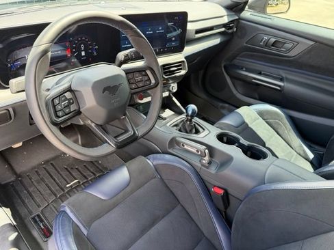 Used 2025 Ford Mustang Dark Horse RWD image 12