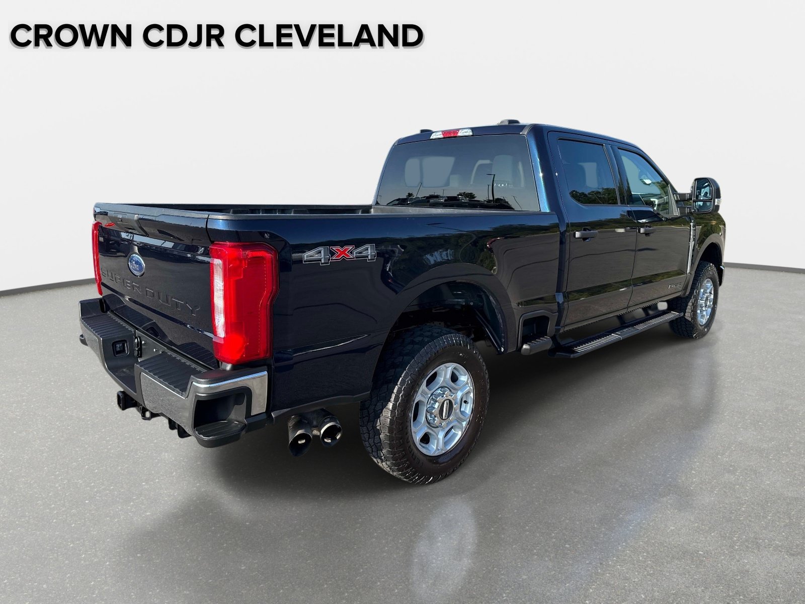Used 2025 Ford F250 XLT AWD/4WD image 5