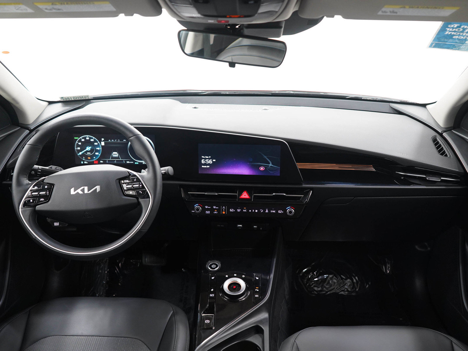 Used 2023 Kia Niro Wind w/ Wind Preserve Package FWD image 13