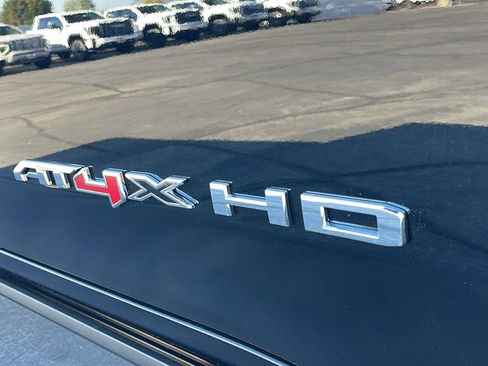 New 2026 GMC Sierra 2500 AT4X AWD/4WD image 10