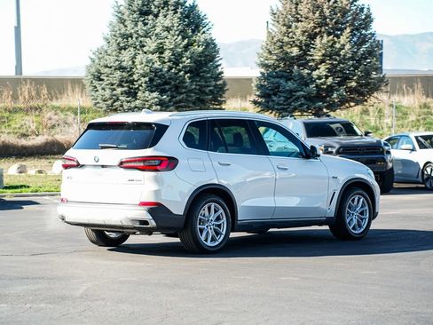 Used 2023 BMW X5 xDrive45e w/ Executive Package image 5