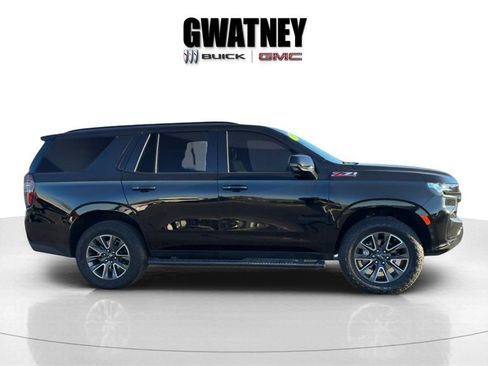 Used 2024 Chevrolet Tahoe Z71 w/ Luxury Package image 8