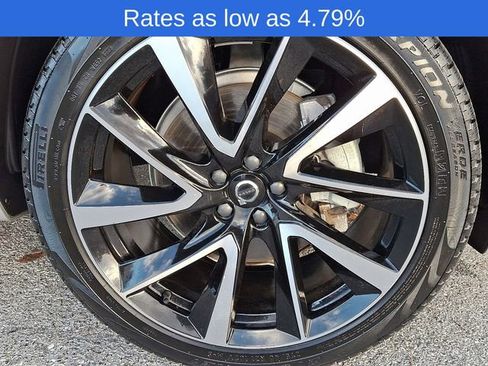 Certified 2024 Volvo XC90 B6 Plus w/ Protection Package Premier image 8