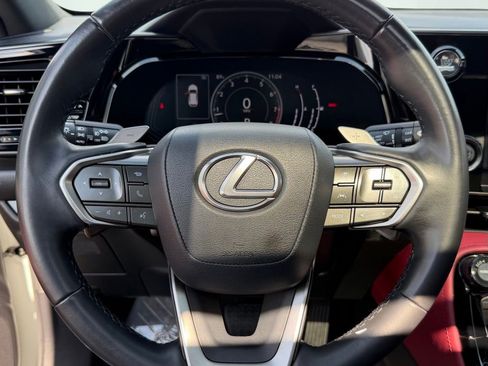 Used 2024 Lexus NX 250 FWD w/ Towing Package (2000 Lbs) image 22