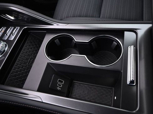 New 2026 Lincoln Nautilus Reserve image 29