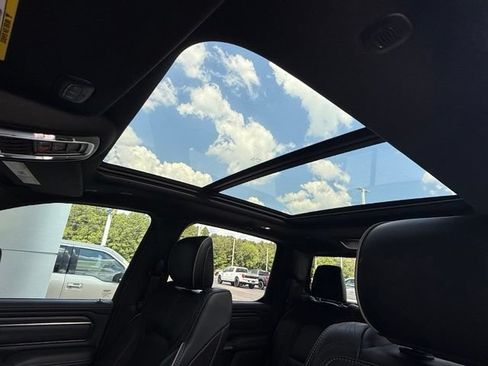 Used 2019 RAM 1500 Limited AWD/4WD image 34