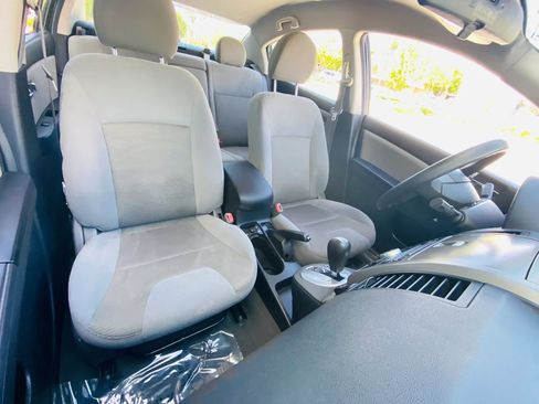 Used 2010 Nissan Sentra 2.0 S image 11