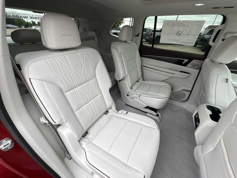 New 2026 Buick Enclave Avenir w/ Super Cruise Package AWD/4WD image 29