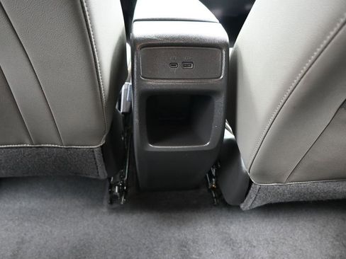 Used 2024 Chevrolet Trax ACTIV FWD image 34
