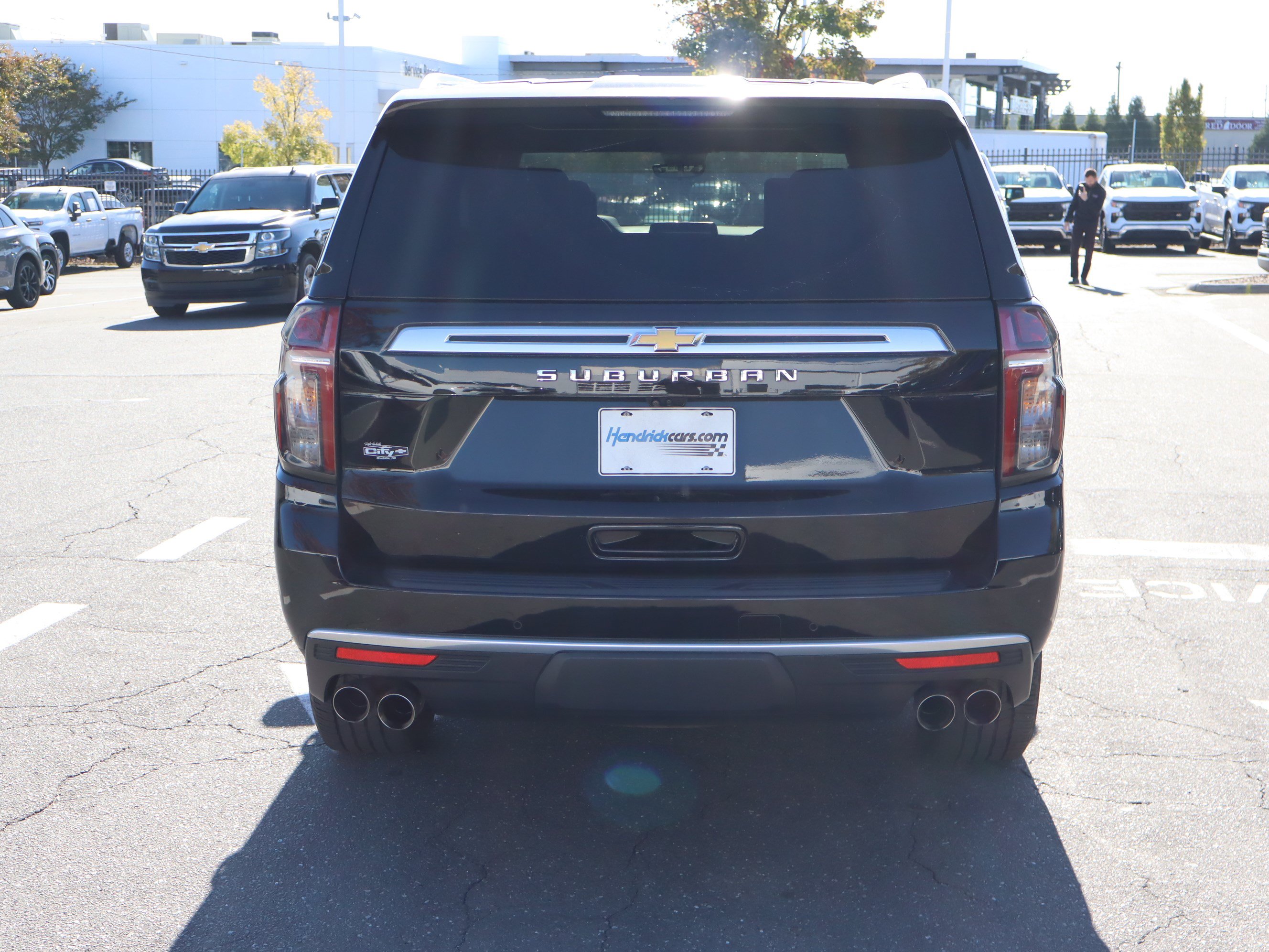 Used 2024 Chevrolet Suburban High Country w/ Advanced Technology Package AWD/4WD image 20