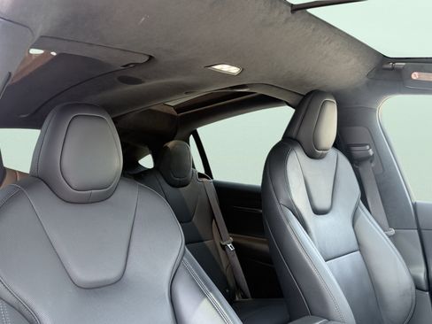 Used 2023 Tesla Model X AWD/4WD image 52