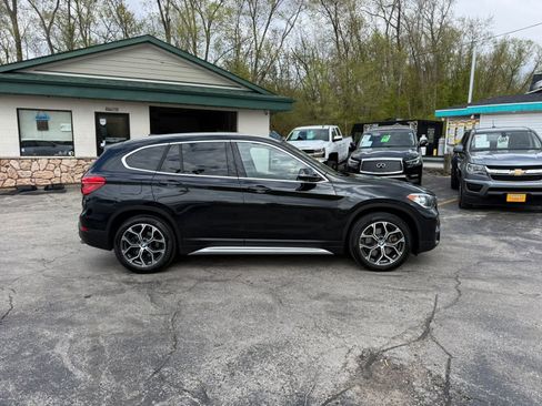 Used 2021 BMW X1 xDrive28i w/ Convenience Package AWD/4WD image 6