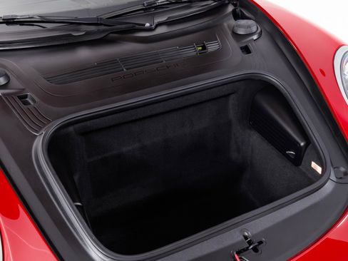 Used 2019 Porsche 911 Carrera image 37