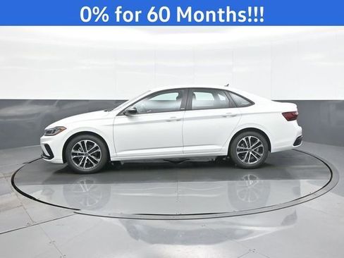 New 2026 Volkswagen Jetta Sport FWD image 4