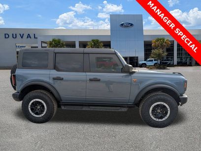 New 2025 Ford Bronco Badlands w/ Sasquatch Package