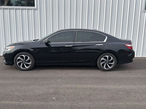 Used 2016 Honda Accord EX image 5