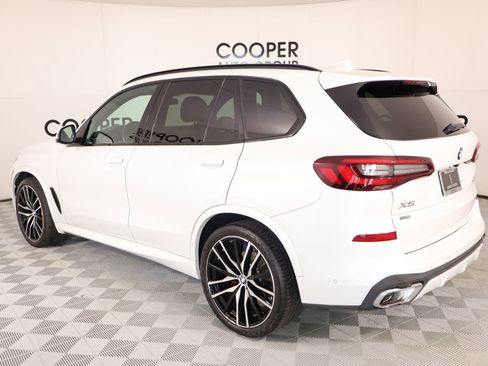 Used 2023 BMW X5 xDrive40i w/ M Sport Package AWD/4WD image 24